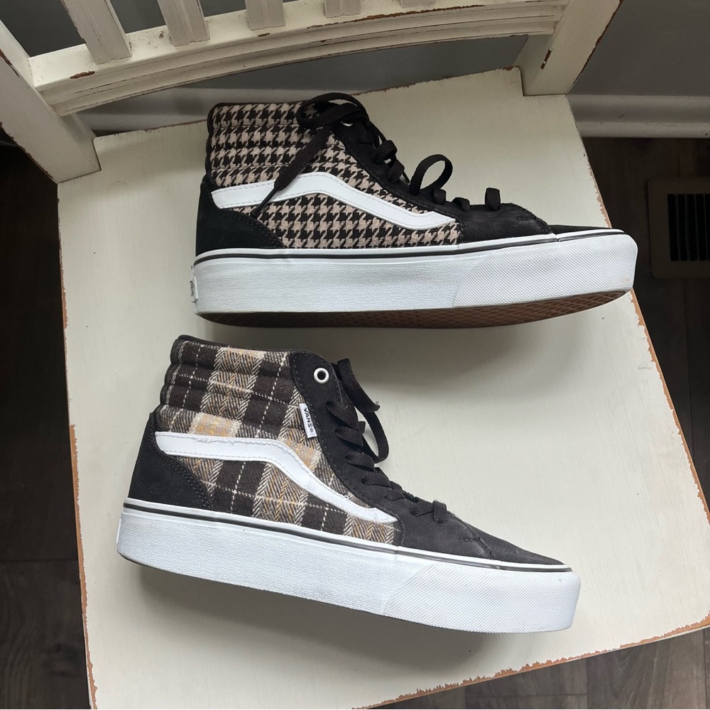 Vans High Top Brown Flannel Platform Size 10
